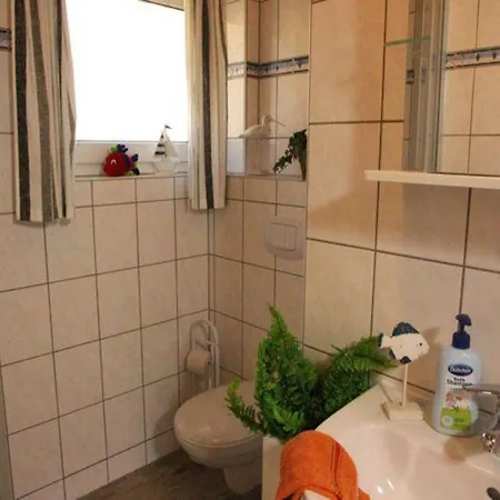 Urlaub Im Gruenen - Doppelbungalow Mit Terrasse Im Mirow Ferienhaus *